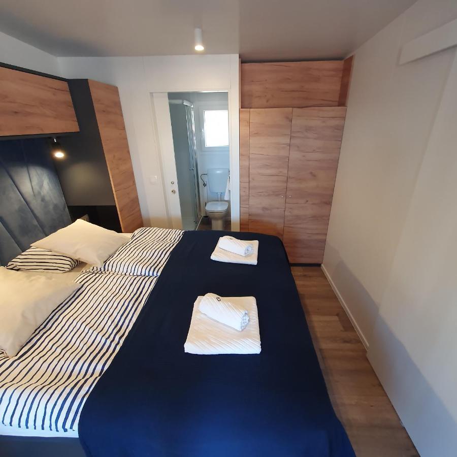 Biograd Mobile Home Oasis Биоград на Мору Екстериор снимка