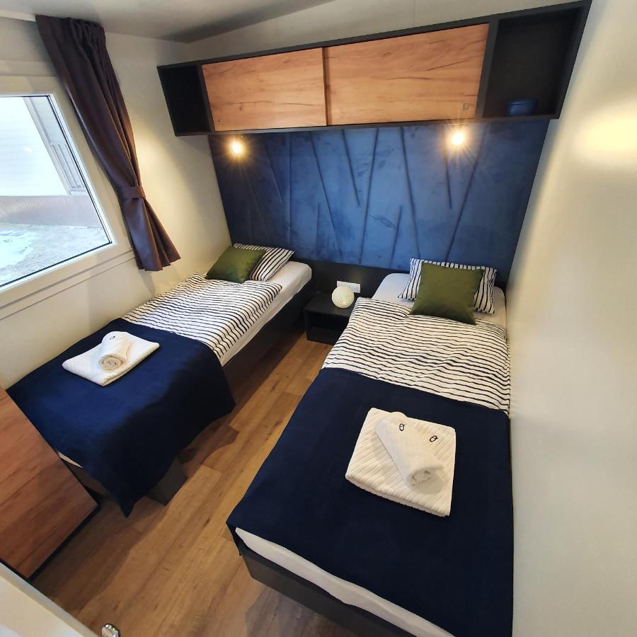 Biograd Mobile Home Oasis Биоград на Мору Екстериор снимка